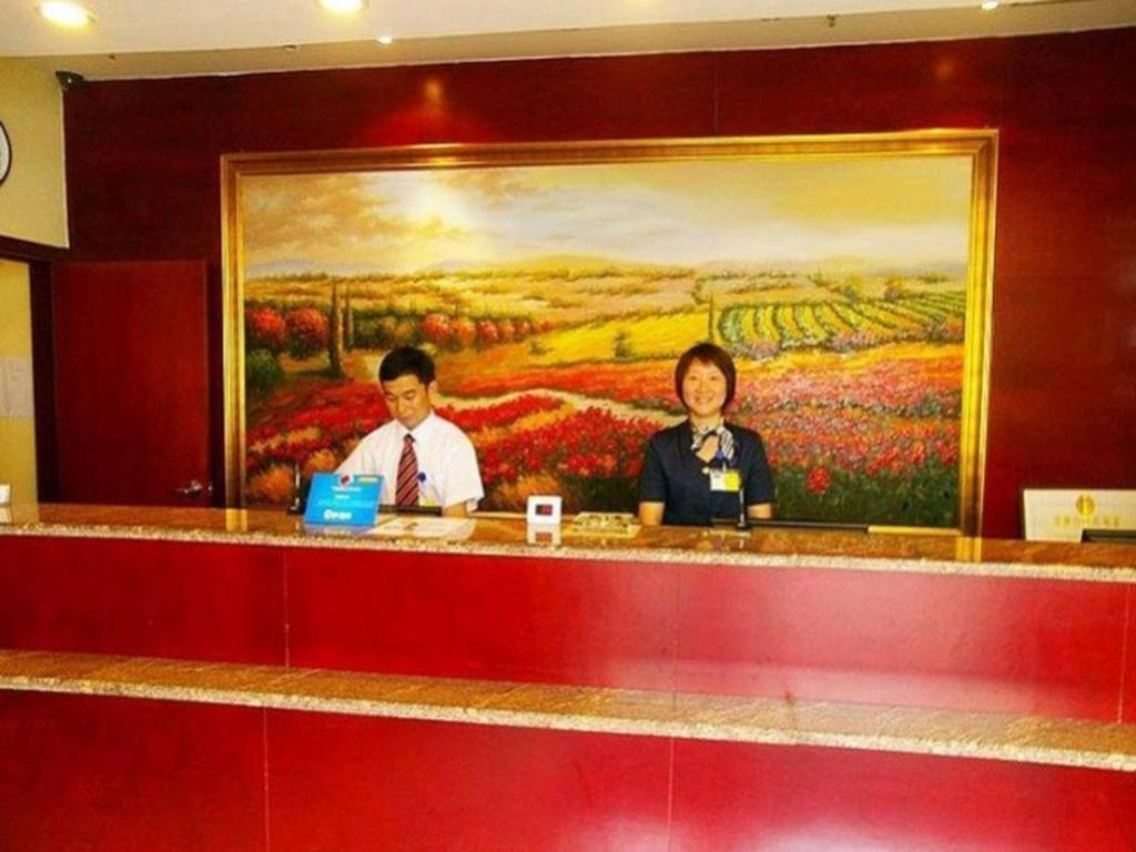 Hanting Express Changsha Middle Of Furong Road Xiangchun Road Exteriör bild