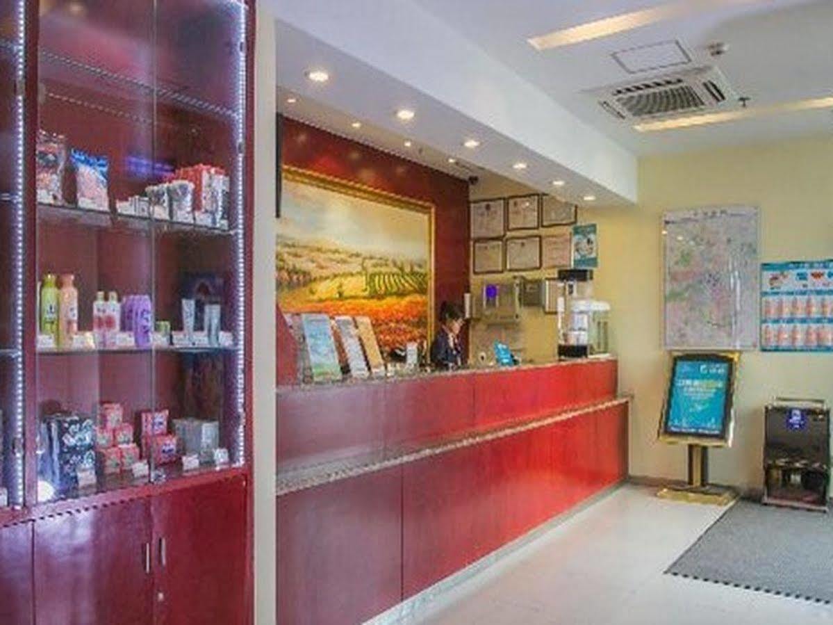 Hanting Express Changsha Middle Of Furong Road Xiangchun Road Exteriör bild